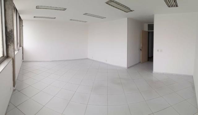 Sala Caminho das Árvores alugada para investidor - Sl 618 - Centro Empres. Iguatemi