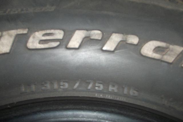 Pneus Bf Goodrich - 315/75 R16 - Usado - Foto 7