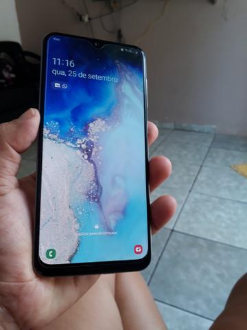 Vendo ou troco por iphone a30 novo 64 GB mais 4 de memória RAM