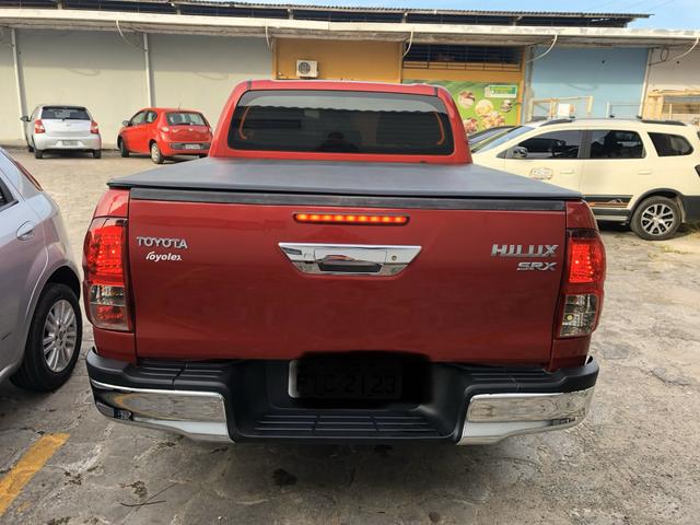 Hilux 17/18 extra Srx - Foto 3