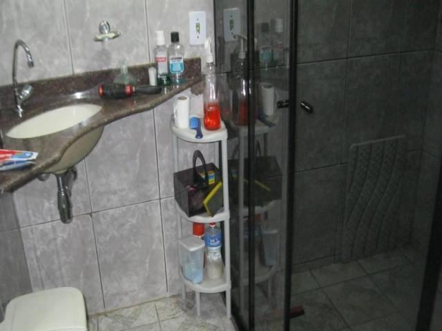 Qe 46 sobrado esquina, frente livre. oportunidade! aceita troca. - Foto 18