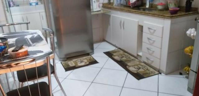 Ótima Casa com 4 Quartos próximo a pecuária - Foto 8