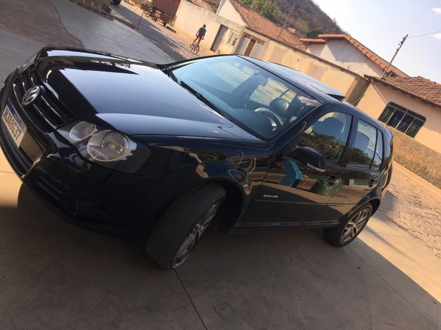 GOLF 2011 LIMITED EDITION COM SOM PERSONALIZADO.
