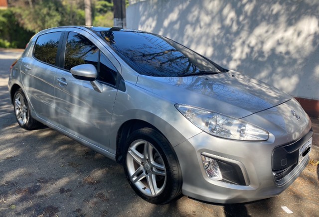 PEUGEOT 308 ALLURE 2.0 AUT.