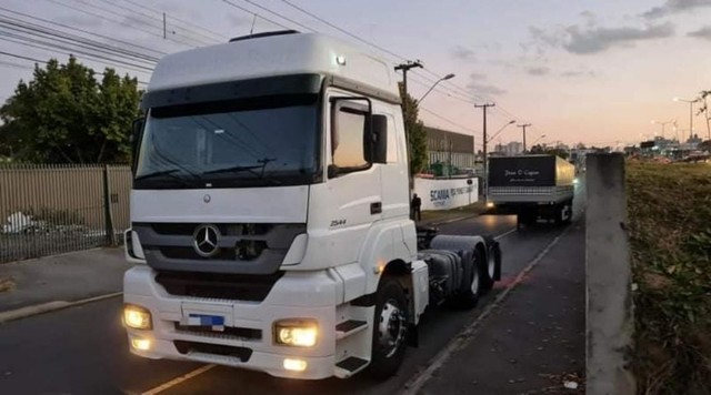 MERCEDES BENZ ACTROSS 2651 / TRANSFERÊNCIA DE FINANCIAMENTO