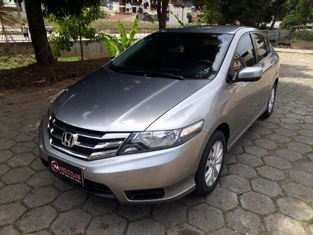HONDA CITY LX FLEX AUTOMÁTICO 2013