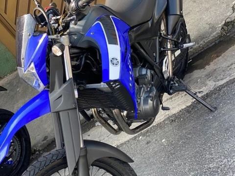 YAMAHA XT 660