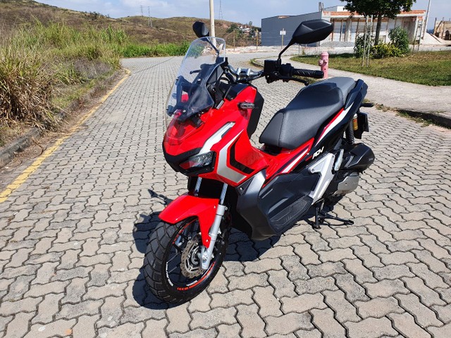 HONDA ADV 150  IMPECÁVEL 