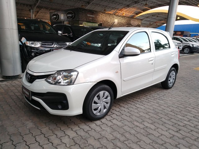 ETIOS X 1.3 AUTOMÁTICO