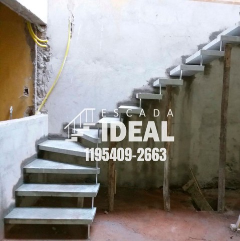 Escadas pré moldada em concreto aparente - Foto 2