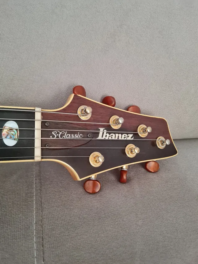 [キー]「極美品」Ibanez RG2520ZE Prestige ギター Guitarra Ibanez Prestige RGT220Z Japonesa - Instrumentos musicais