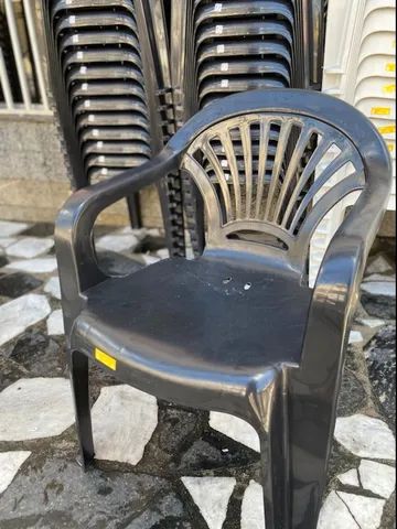 Cadeira de braço preta nova pra bares partir de 30 R$ cada