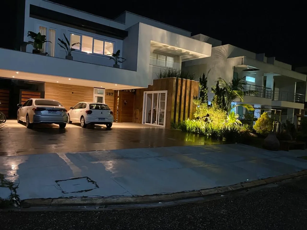 Vendo,Condomínio Montenegro Boulevard, casa espetacular, 4 suites Gabinete área: 800m²