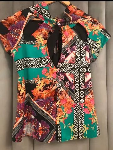 Blusa estampada tamanho M marca jolie NOVA  - Foto 5
