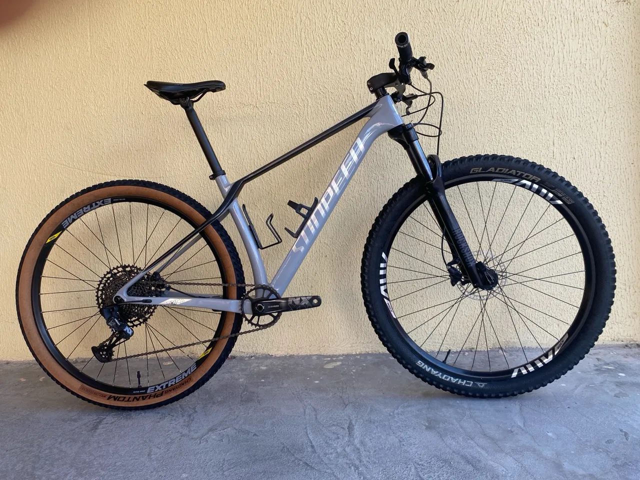 Bike MTB Carbono 2023