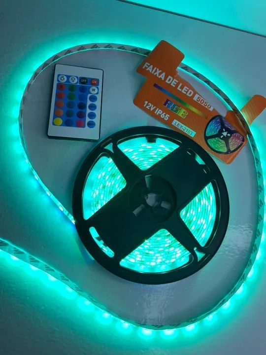FITA LED 5 METROS COM CONTROLE - Foto 4