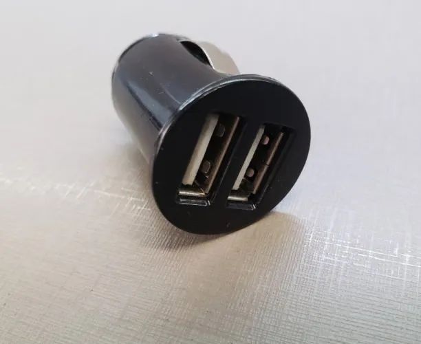 Carregador Veicular USB Embutivel Acendedor Cigarros para Carro