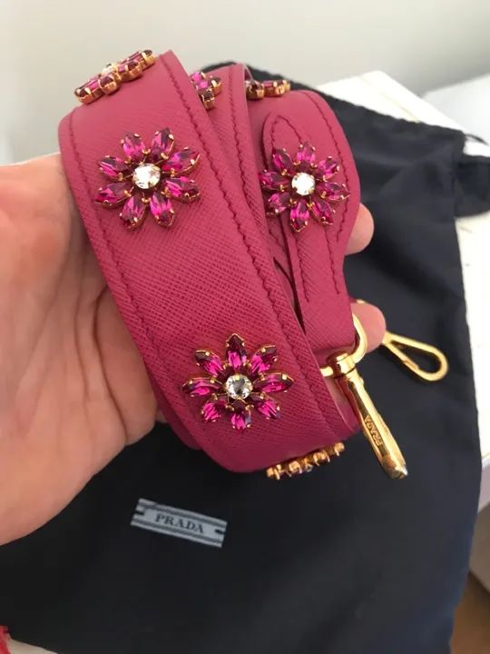 Alça Prada perfeita maravilhosa - Foto 2