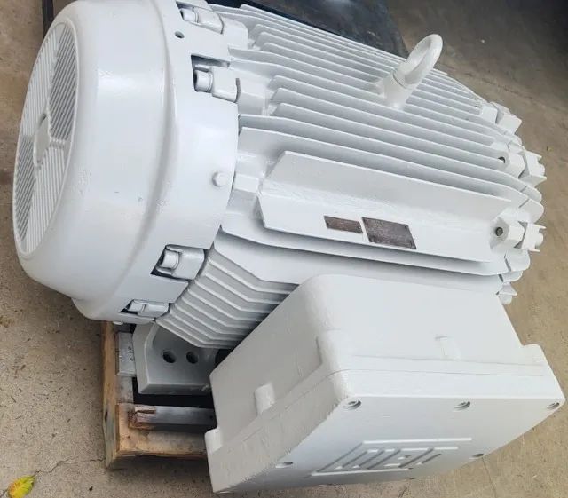 Vendo Motor 200 Cv Weg