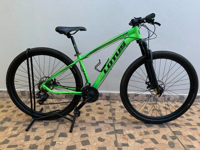 Bike Lótus Tamanho 15 aro 29 - Shimano