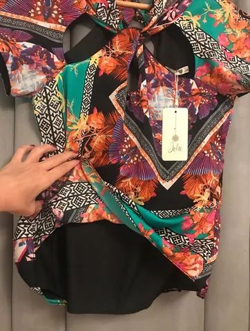 Blusa estampada tamanho M marca jolie NOVA  - Foto 3