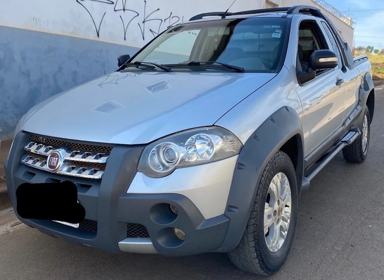 FIAT STRADA 2009 Usados e Novos