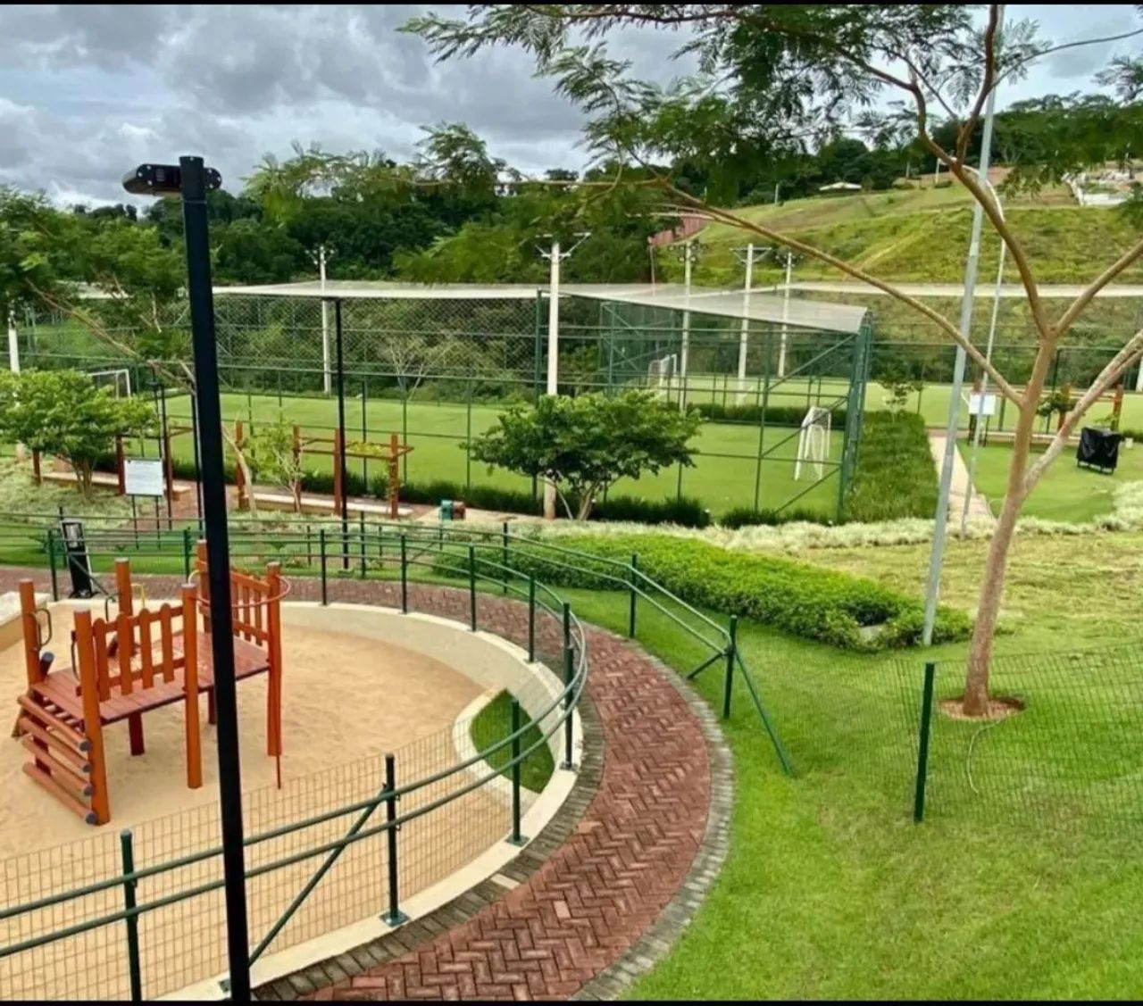 Foto - Senador Canedo - Jardins Bolonha