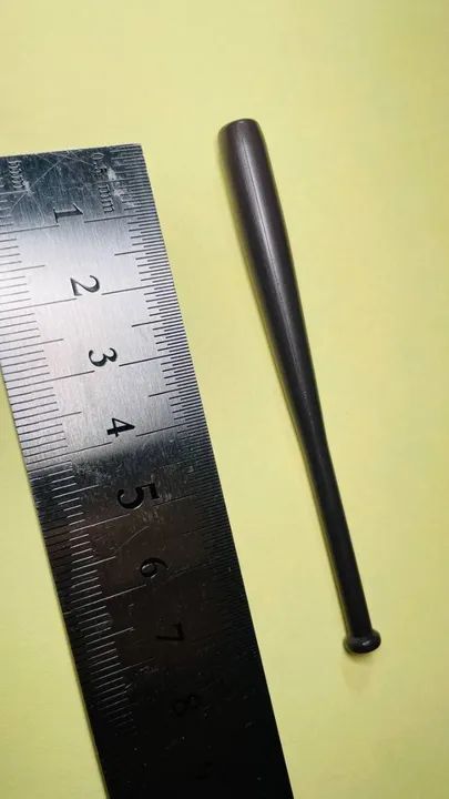 Marvel Legends - Acessório p/ bonecos Legends - taco baseball altura 8 cm (veja fotos)