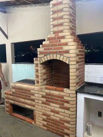 Churrasqueira e fogão de lenha 