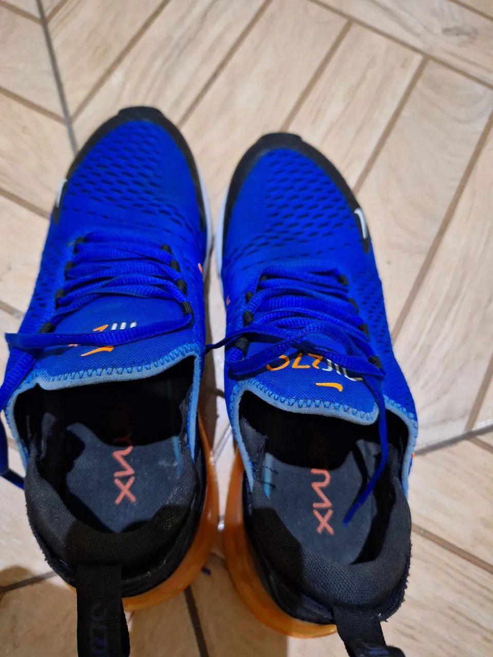 Tênis Nike Air Max 270 - Azul e Laranja - Foto 4