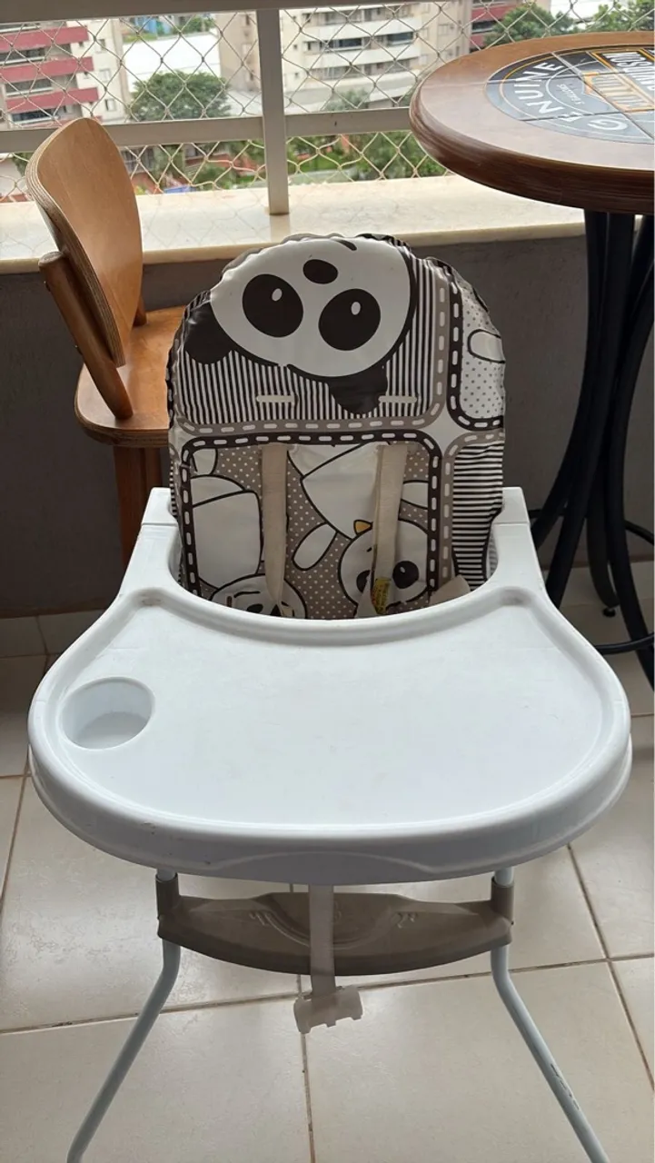 Cadeira de alimentação portátil com estampa de panda