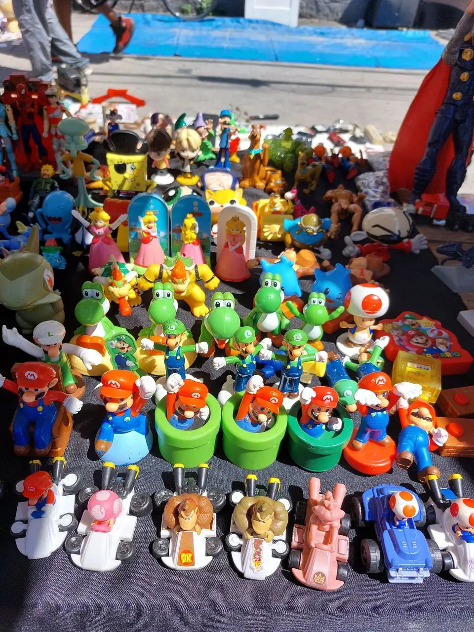 Bonecos de Super Mário 