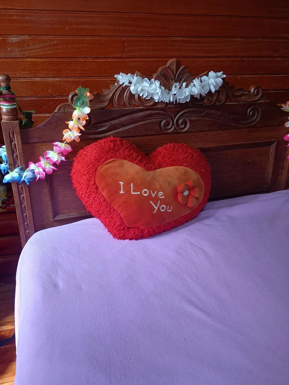 Pelúcia em formato de coração I Love You
