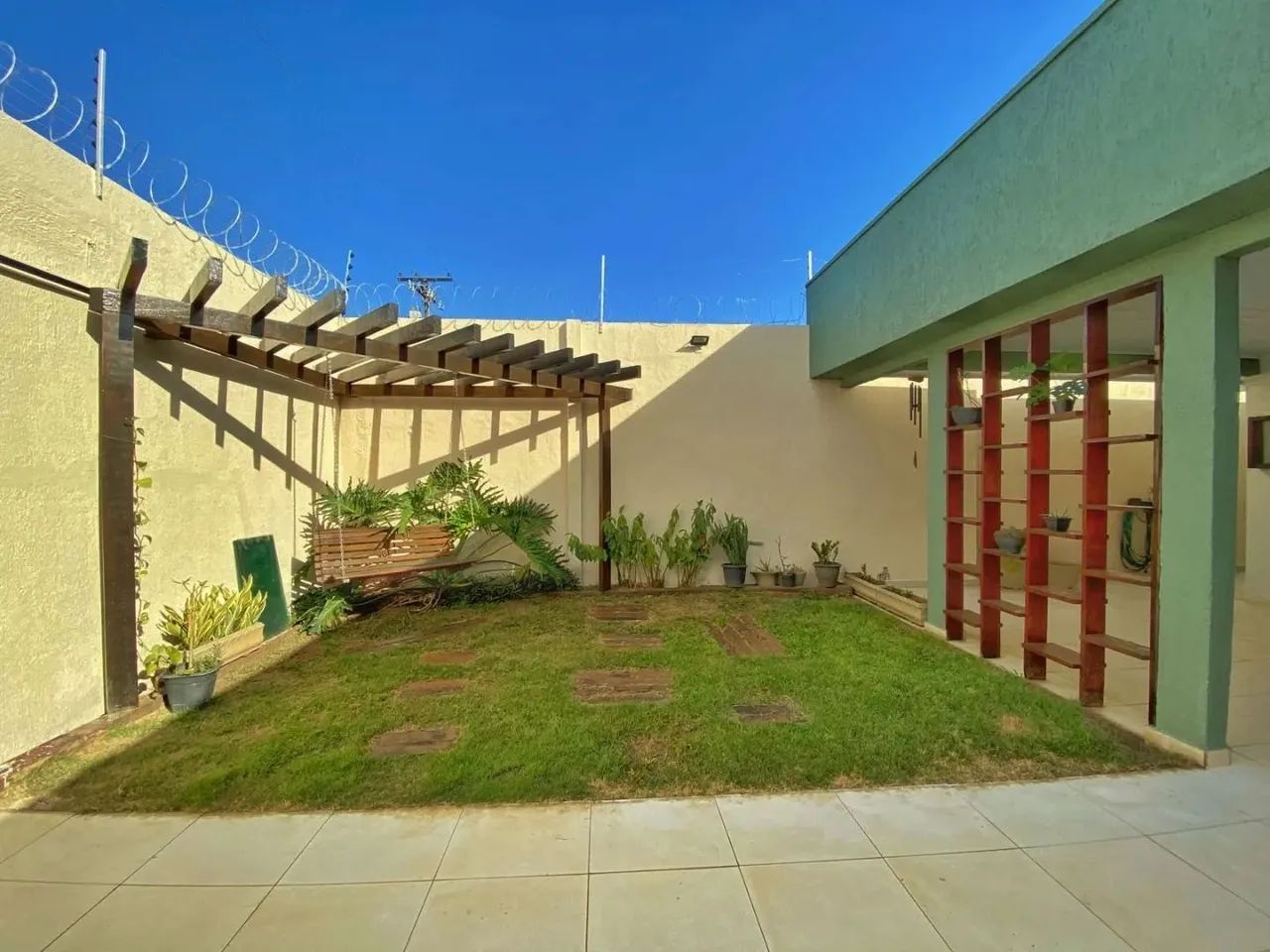 Excelente casa à Venda 4 Quartos, sendo 3 suítes  Conforto e Segurança em Grande Estilo! - Foto 3