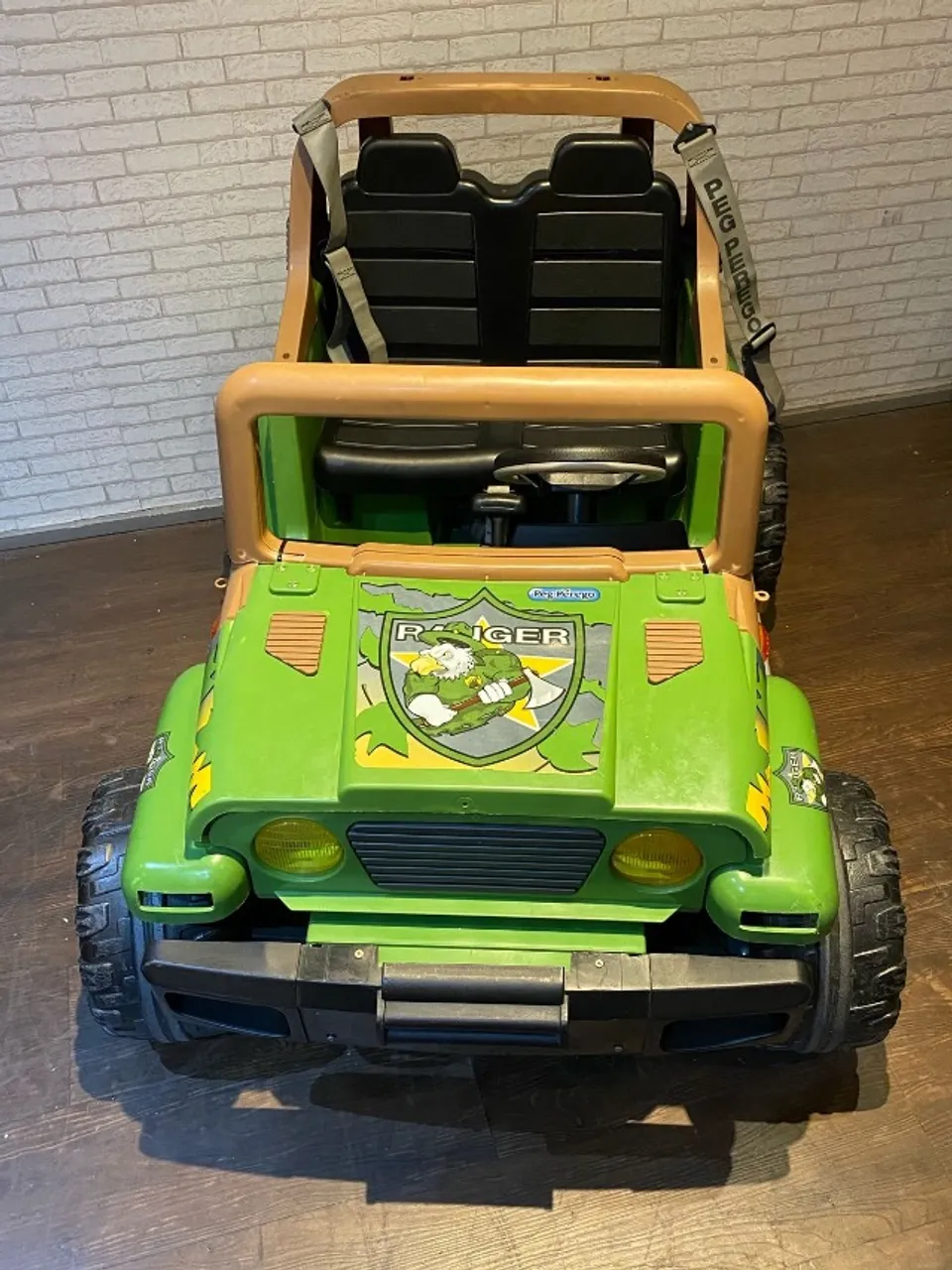 Mini jeep elétrico infantil
