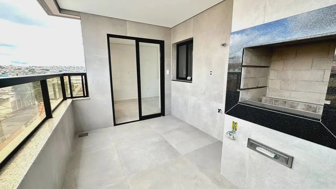 Imóvel para venda possui 250 metros quadrados com 4 quartos em Nereidas - Guaratuba - PR