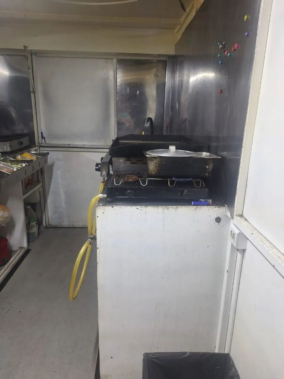 Vendo trailer para lanches todo equipado pronto para trabalhar  - Foto 4