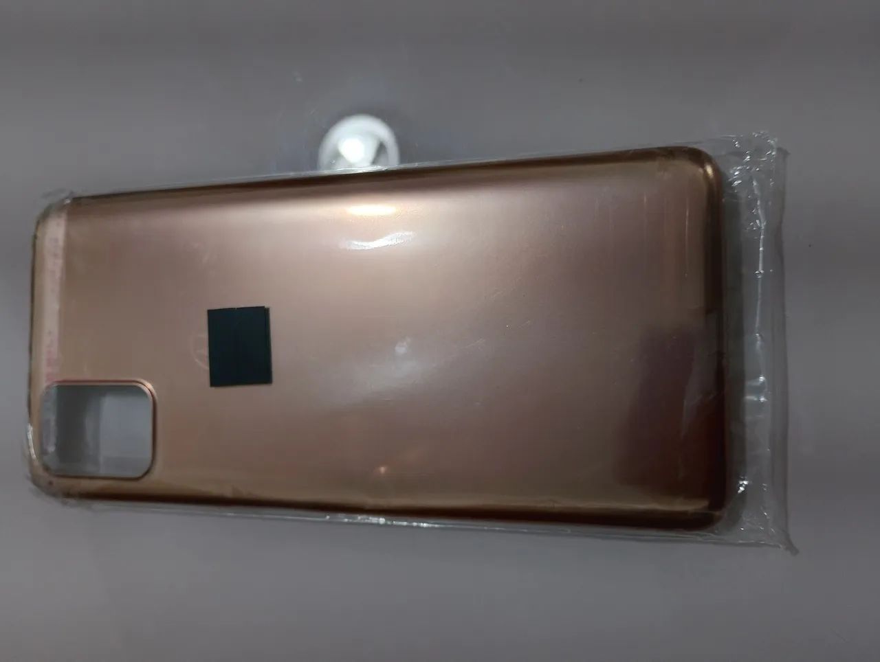 Capa Traseira fixa, Cor Rose Gold, Celular G9 Plus, nova, embalada  - Foto 3