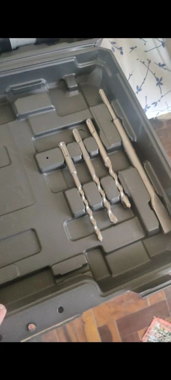 Furadeira Rompedora Dewalt 1600W com Acessórios - Foto 5