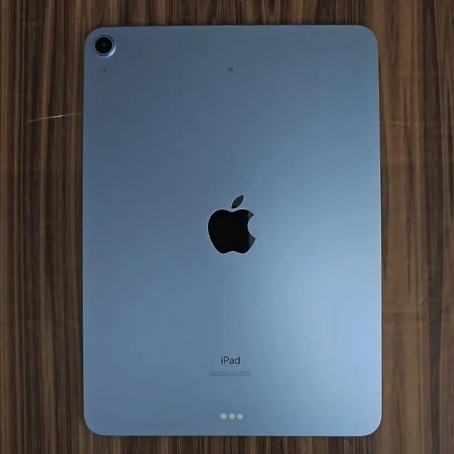 Apple iPad Air (4ª geração) Wi-Fi 64GB Sky Blue Bateria 100% Garantia Apple até 04/25 - Foto 2