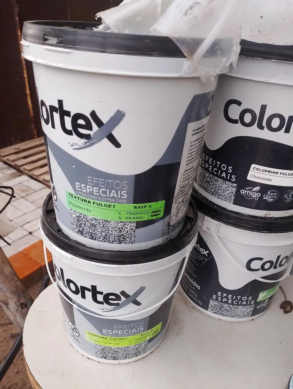 Latas de tinta Coral Decor Seda Acetinado 3,2L e textura  - Foto 3