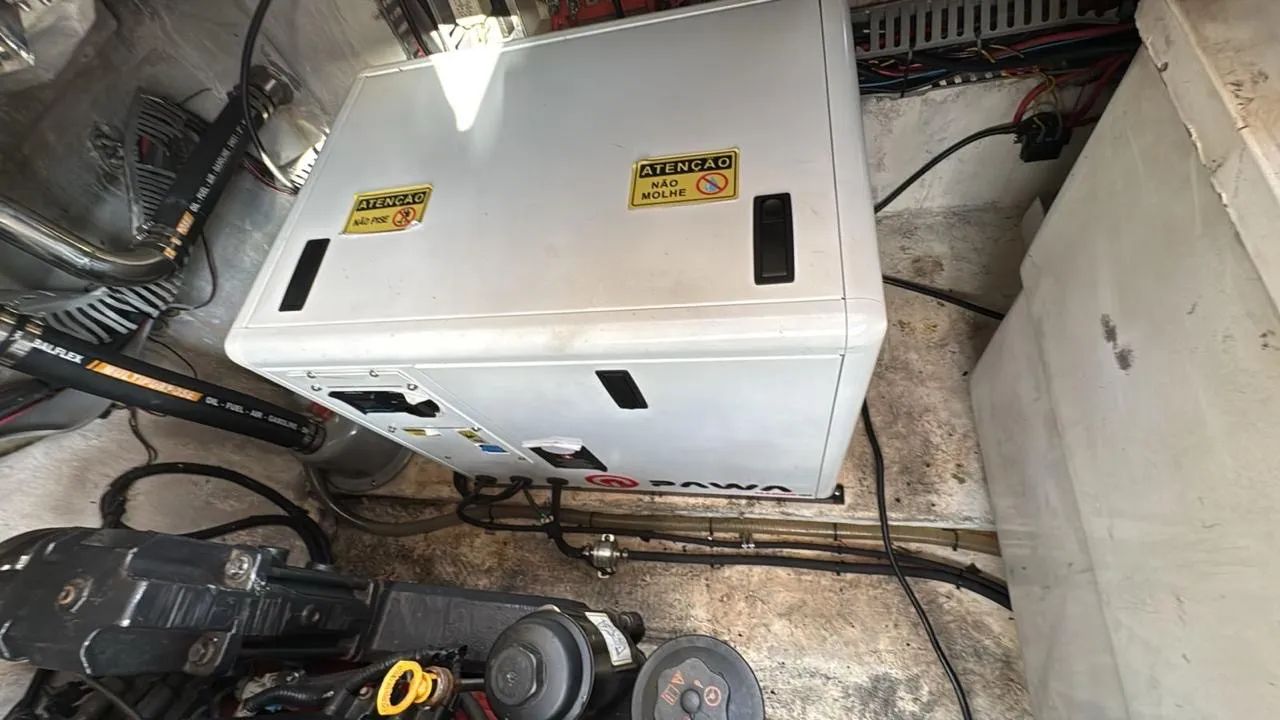 LANCHA SOLARA 310 - Foto 13