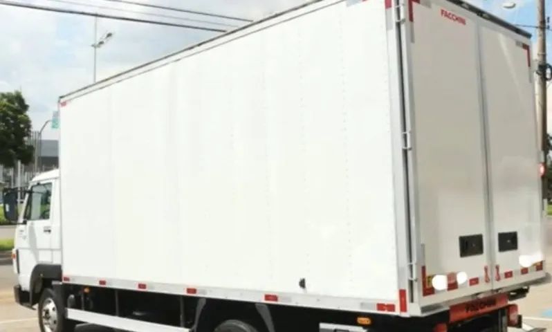 Volkswagen 8.160 2016 Bau  - Foto 2