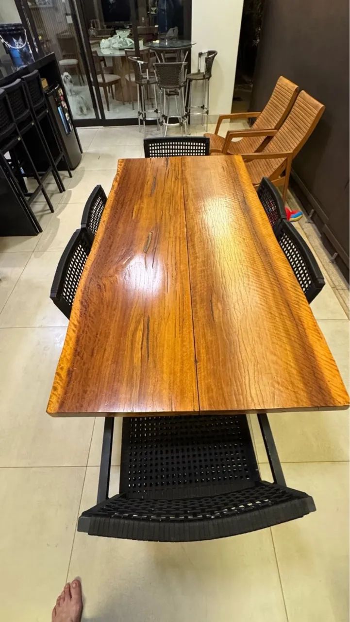 Mesa de Jantar em Madeira Maciça - Foto 5