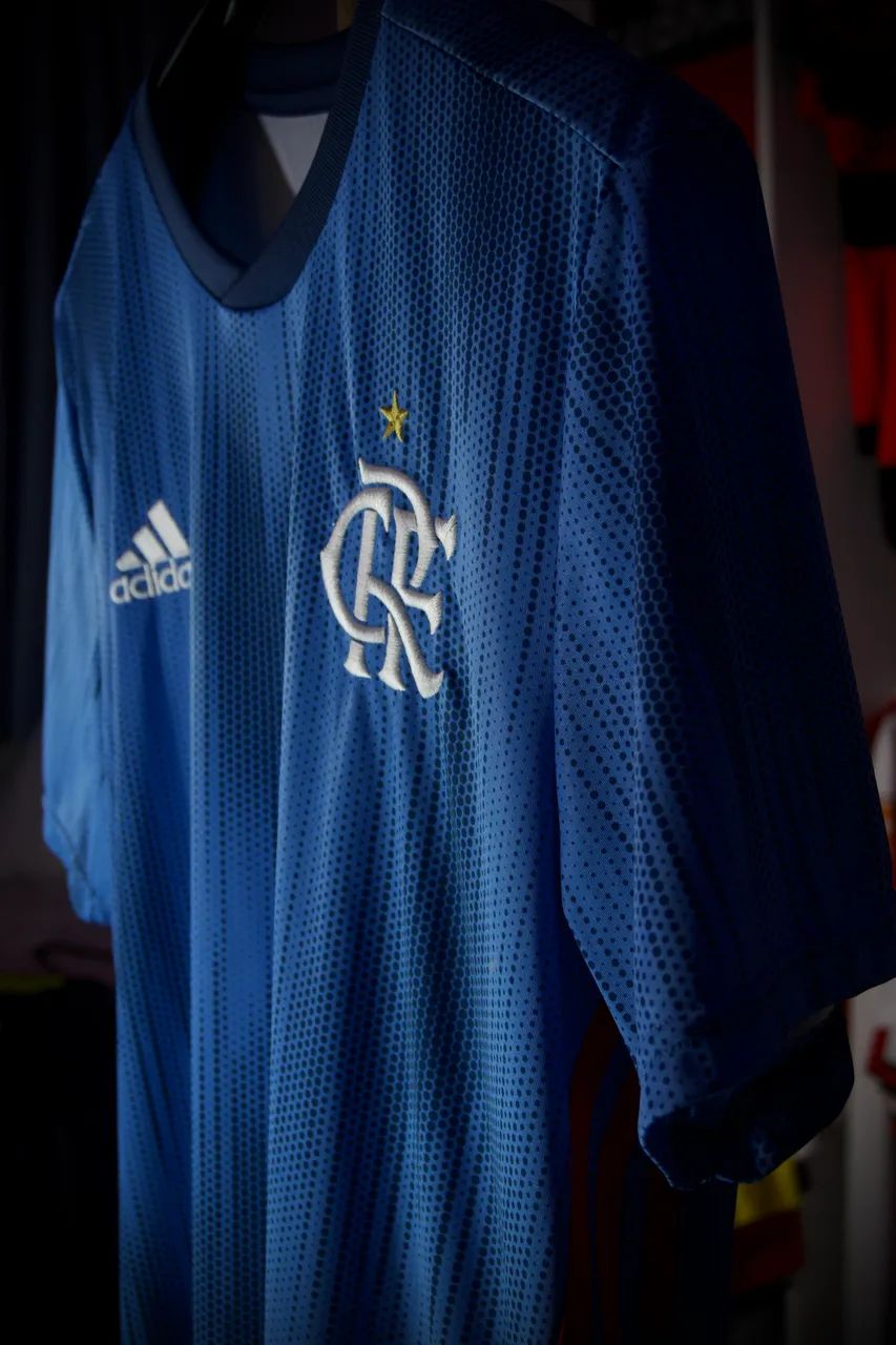 Camisa Flamengo 2018 cuellar autografado - Foto 2