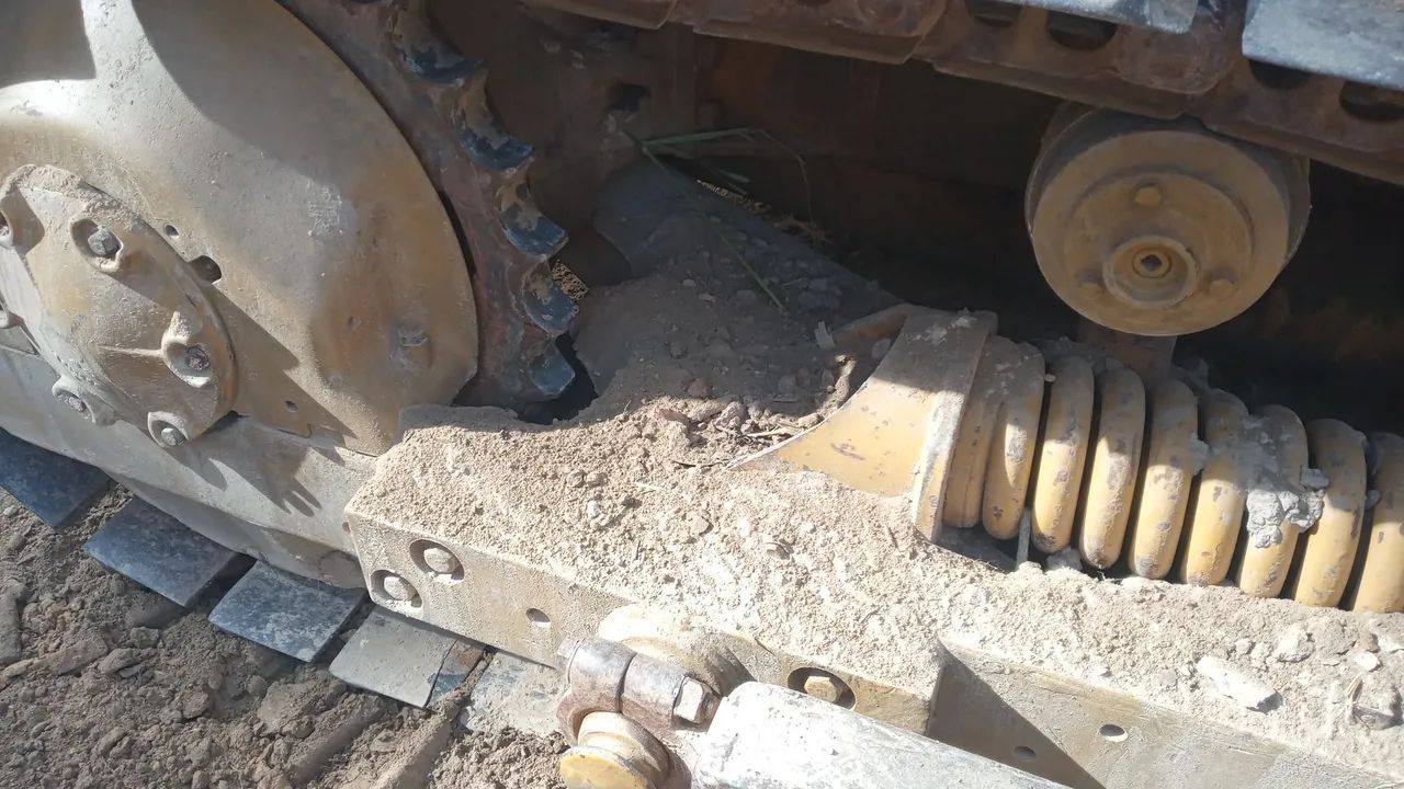 Trator Caterpillar D4E SR ano 1989 - Foto 3