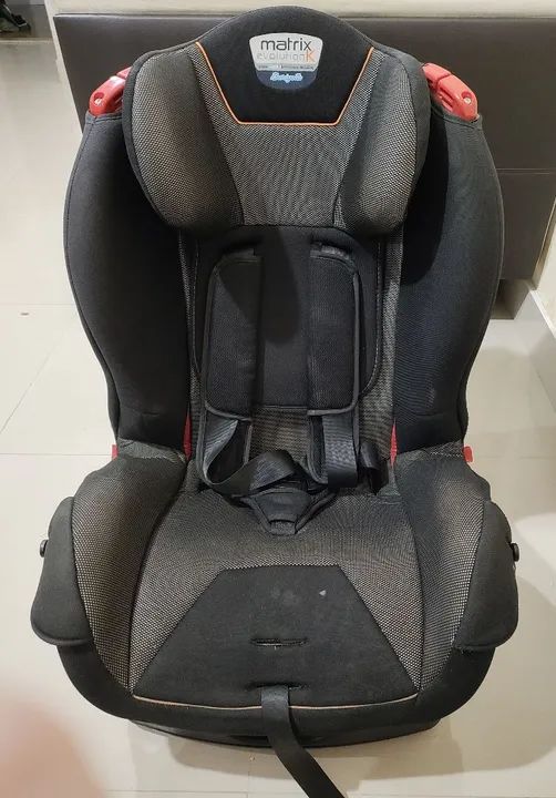 Cadeirinha de carro Matrix Evolution K