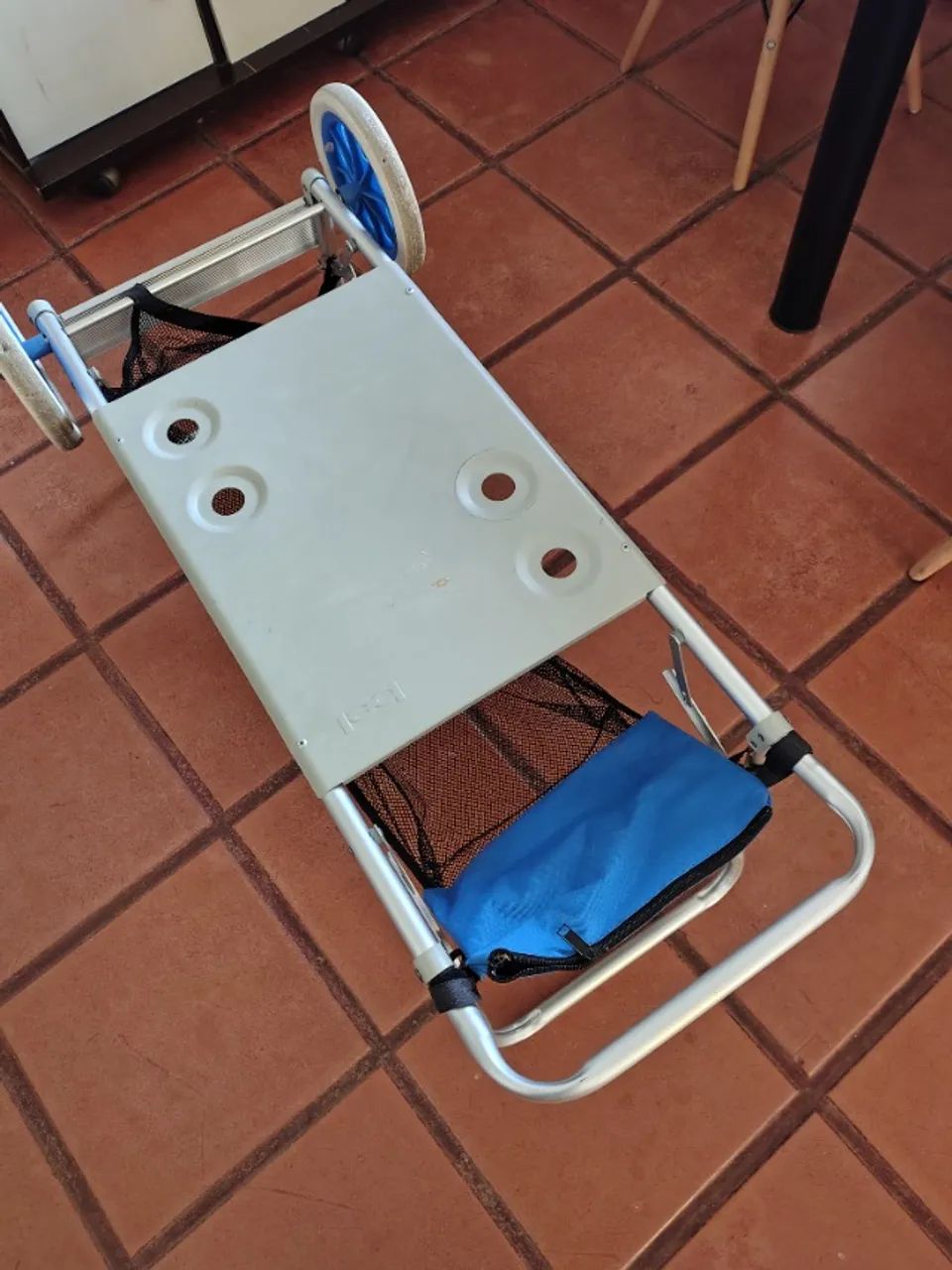 Carrinho de praia de alumínio 