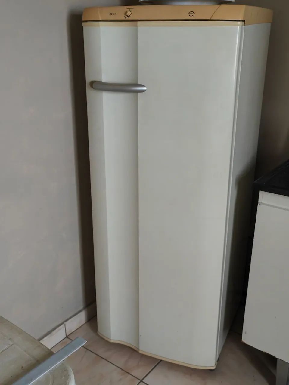 Geladeira Electrolux em ótimo estado