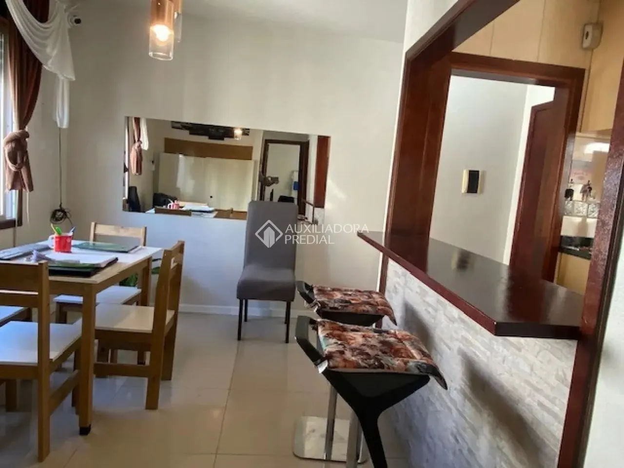 Apartamento à venda no Jardim Lindóia, 56 m² com 2 dormitórios/quartos disponíveis.